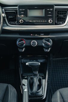 PREDÁM KIA RIO 1.4 Benzín, AUTOMAT, 87 500 km, Žilina - 10