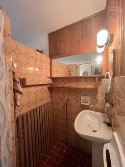 Znížená cena  Malebná chalupa v obci Dlžín - 10