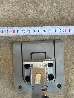 Predam zdvihak okien a dverí - 10