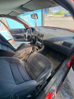 Volkswagen Golf Mk4 - 10