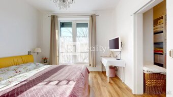 Pekný, zariadený 5 izb. rodinný dom v luxusnej radovej zásta - 10