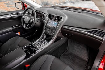 Ford Mondeo 2.0 TDCi Duratorq Titanium A/T - 10