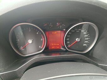 Ford Galaxy 2013 - 10