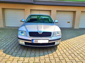 Škoda Octavia 2 Sedan 2.0TDI 103KW Laurin&Klement - 10