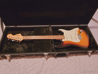 Fender SQUIER STRAT r.v. 2001 - 10