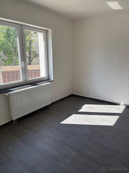 RK Diamant - prenájom polyfunkčnej budovy - 10