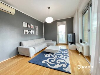 RentHub | Krásny moderný priestranný 2-izb. byt s parkovaním - 10