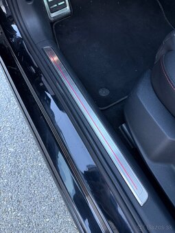 Volkswagen Golf 7 GTI 2.0 TSI 162kW 2016 - 10