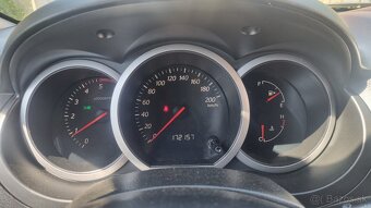 Suzuki Grand Vitara - 10