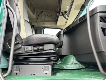 Volvo FH 500 - 8x4 – Tahač + HR-Fassi 1350 + Fly-Jib–EURO 6 - 10