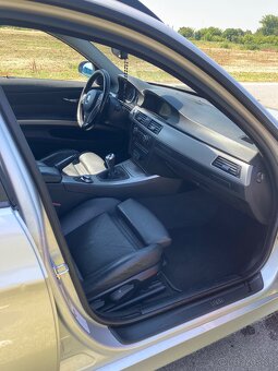 BMW e91 320d 120kw - 10