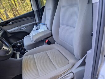 SEAT ALHAMBRA 2,0TDI 4MOTION 4X4 MANUÁL - 10