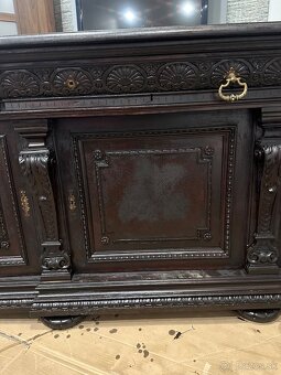 Starožitná komoda - 10