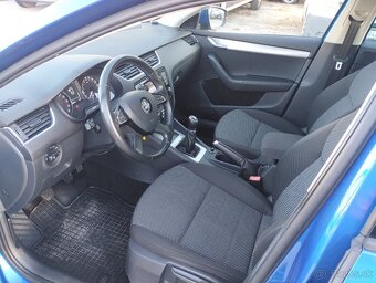 Škoda Octavia Combi 2.0 TDI Elegance/Style - 10