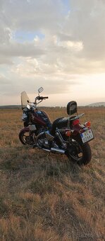 Honda VT750C Shadow Custom 1986 rc14 - 10