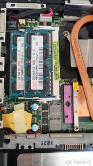 Predám notebook Asus - 10