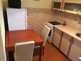 3 izbový mezonetový byt na pešej zóne na prenajom - 10