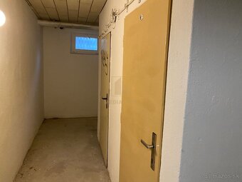 3-izbovy byt centrum, 2x balkón, Nové Mesto nad Váhom - 10