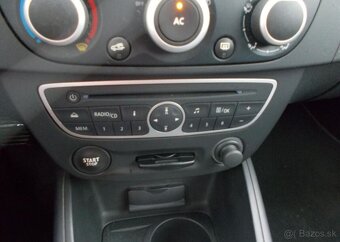 Renault Mégane 1,4 96KW koup v ČR 2 majitel benzín manuál - 10