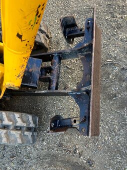 K prodeji JCB 8008 minibagr - 10