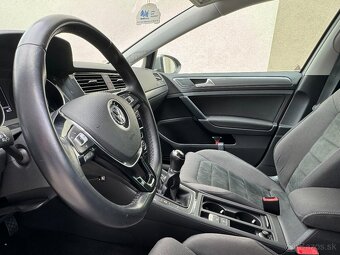 VOLKSWAGEN GOLF VARIANT, HIGHLINE, 1,5TSI, MANUÁL, 8/2019 - 10