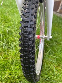 Woom 3 cerveny bicykel - 10