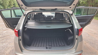 KIA Sportage 1.6 Gdi 2 WD GOLD, SÍRIUS SILVER / Metalíza, Ro - 10