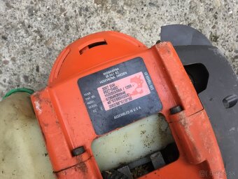 HUSQVARNA 125R a 322R - 10