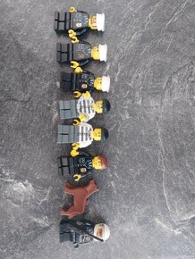 Lego 7744 Policajná stanica - 10