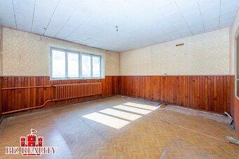 NA PREDAJ | Rodinný dom Drietoma, časť Brúsne - 10