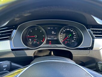 Volkswagen VW Passat Variant 2.0 TDI 2015 Automat - 10