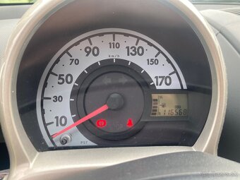 Toyota Aygo - 10