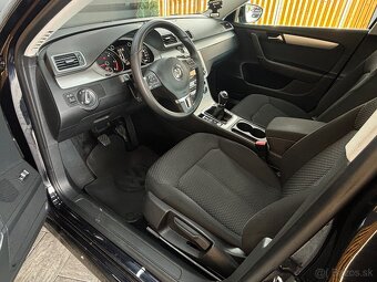 Volkswagen Passat Variant 1.6 TDI BMT Trendline - 10