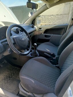 Ford Fiesta 1.4 TDCi - 10