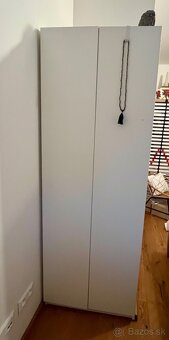 Biela skriňa na mieru - 10