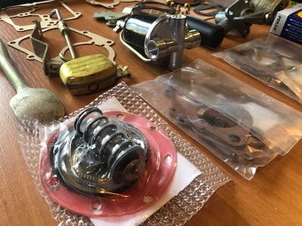 ZIL 131 predám palivovú nádrž a iné ND - 10