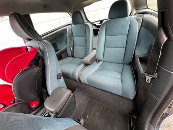 Volvo C30 1,6 benzín 2008 - 10