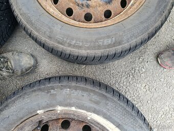 Pneu 185/65 R15 - 10