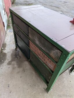 Pracovný dielenský stôl so zverákom York - 10