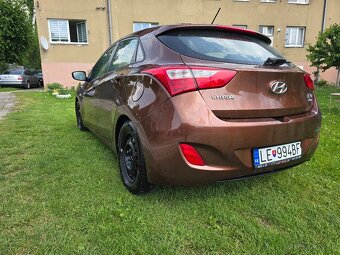 Predám Hyundai IX 30 diesel - 10