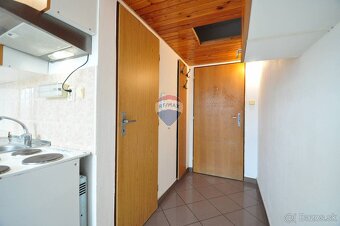 PREDAJ, 2-izbový podkrovný byt v Poprade, Ul. Ludvíka Svobod - 10