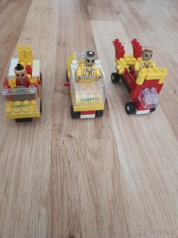 Lego - autá - 10