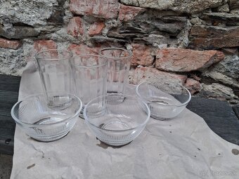 Taniere; poháre; kafe sety - 10