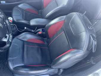 Peugeot 208 GTi 200THP - 10