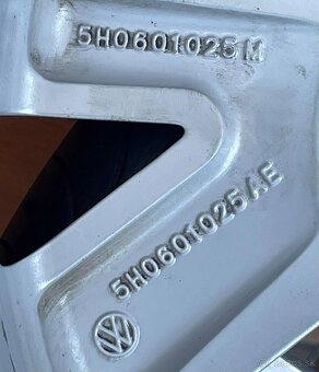 BERGAMO org. VW 5x112 7,5x18 ET 51 225 40 R18 letné - 10