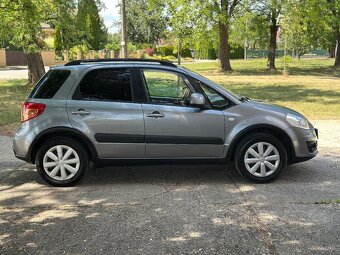 Suzuki SX4 1.5 VVT 2WD - 10