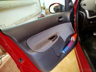 Peugeot 206+ - 10