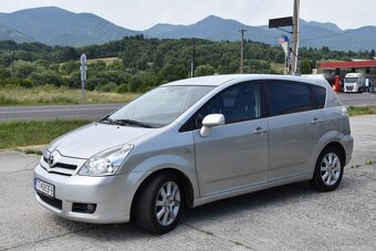 Toyota Corolla Verso 2.0 D-4D Base - 10