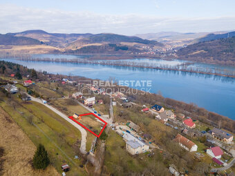 5 IZ. RODINNÝ DOM S VEĽKORYSÝM POZEMKOM - 209 000.-€ - 10
