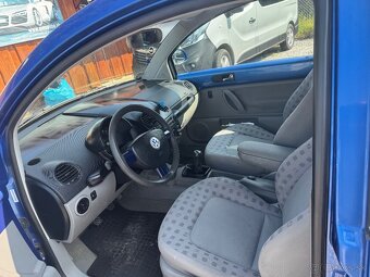 Volkswagen New Beetle 2.0 - 10